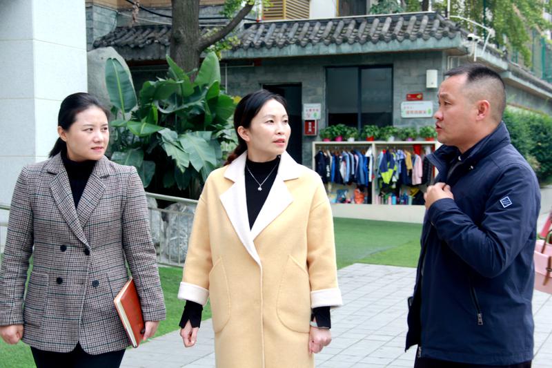 浓浓关怀比暖阳殷殷期盼化动力双流区委常委统战部部长杨莲调研双流区