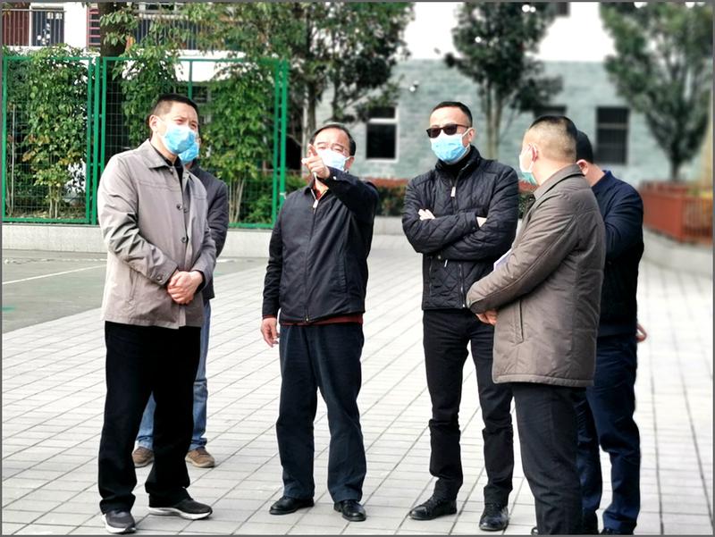 区委韩轶书记,在成都空港兴城投资集团有限公司党委书记,董事长易劲松