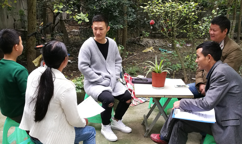 高志福老师的带领下利用周末休息时间自行驾车来到全年级共20名同学