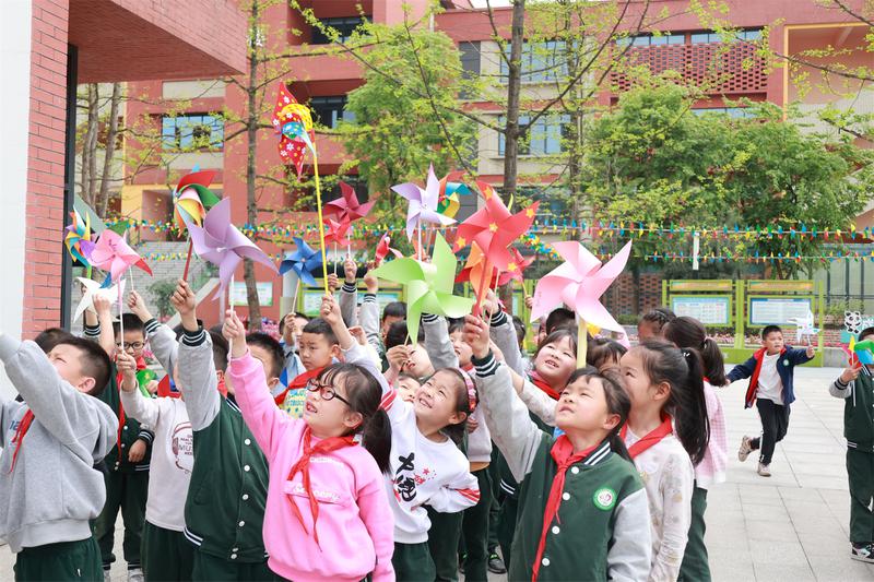 小学剪影 (2)