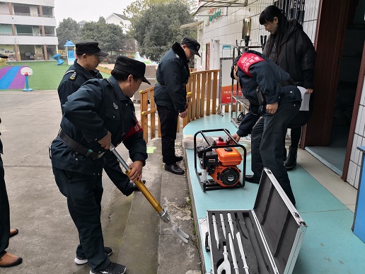 消防监控员招聘_挂靠费高,消防工程师证书优势可不止这一个(4)