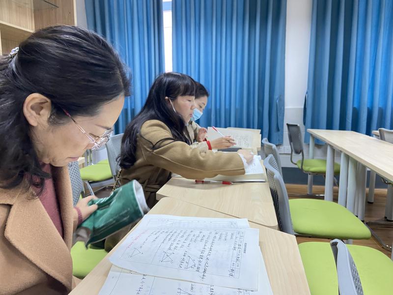 初二备课组长曾英老师点评