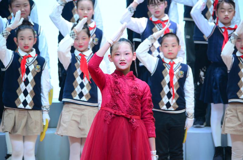 20191231艺术节班级合唱 (94)