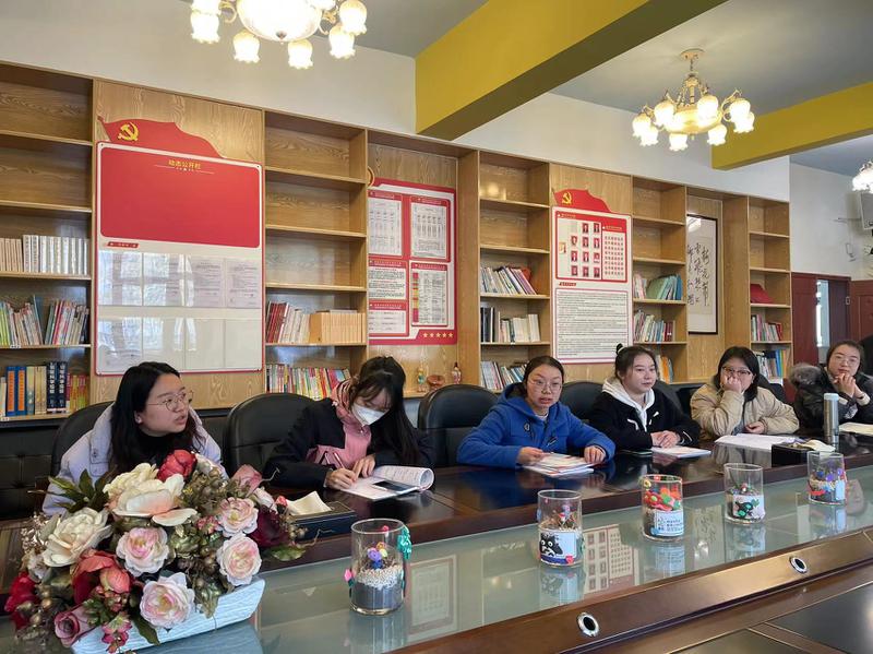 廖彩帆副园长总结发言