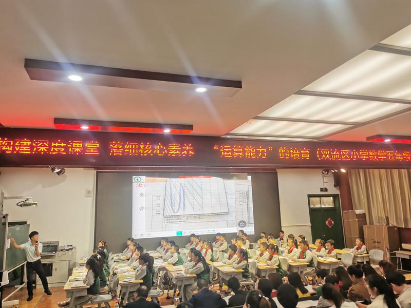 图1